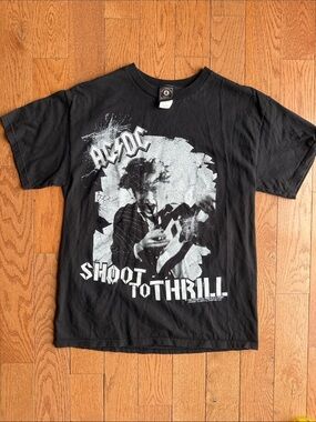 AC/DC Black 'Shoot to Thrill' Short Sleeve Band Tee